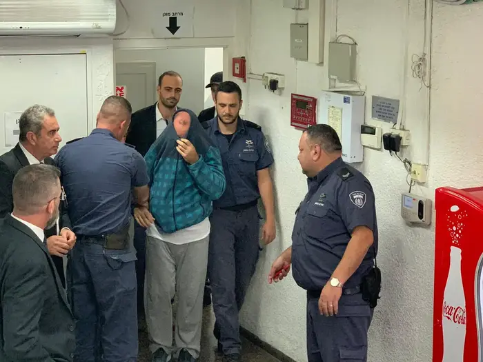 הפסיכולוג עידן קוסובסקי נאשם בעבירות מין בקטינים, בית משפט השלום חדרה, 3 בדצמבר 2019 (שלומי גבאי) הפסיכולוג עידן קוסובסקי נאשם בעבירות מין בקטינים, בית משפט השלום חדרה, 3 בדצמבר 2019 (שלומי גבאי)