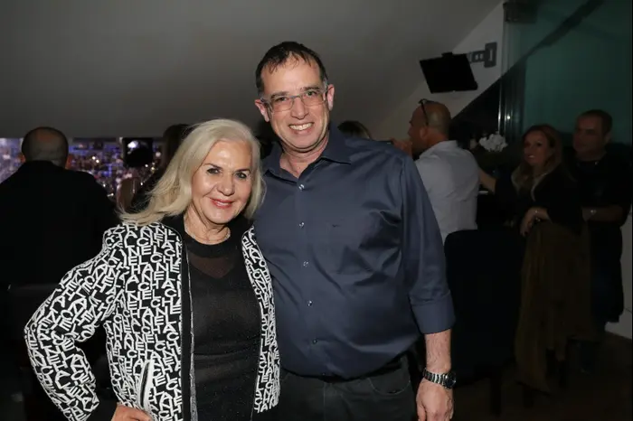 רן גוראון ועתליה שמלצר (רפי דלויה) רן גוראון ועתליה שמלצר (רפי דלויה)