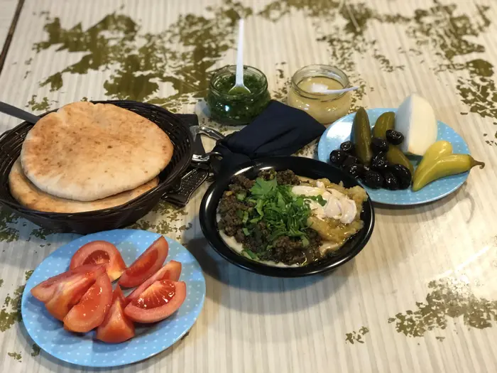 אליעזר חומוסיית שף (קובי רובין) אליעזר חומוסיית שף (קובי רובין)