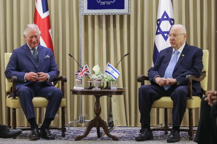 נשיא המדינה, ראובן ריבלין במהלך פגישתו עם הנסיך צ'ארלס בבית הנשיא, ירושלים 23 בינואר 2020 (אתר רשמי , הדס פרוש/פלאש90) נשיא המדינה, ראובן ריבלין במהלך פגישתו עם הנסיך צ'ארלס בבית הנשיא, ירושלים 23 בינואר 2020 (אתר רשמי , הדס פרוש/פלאש90)