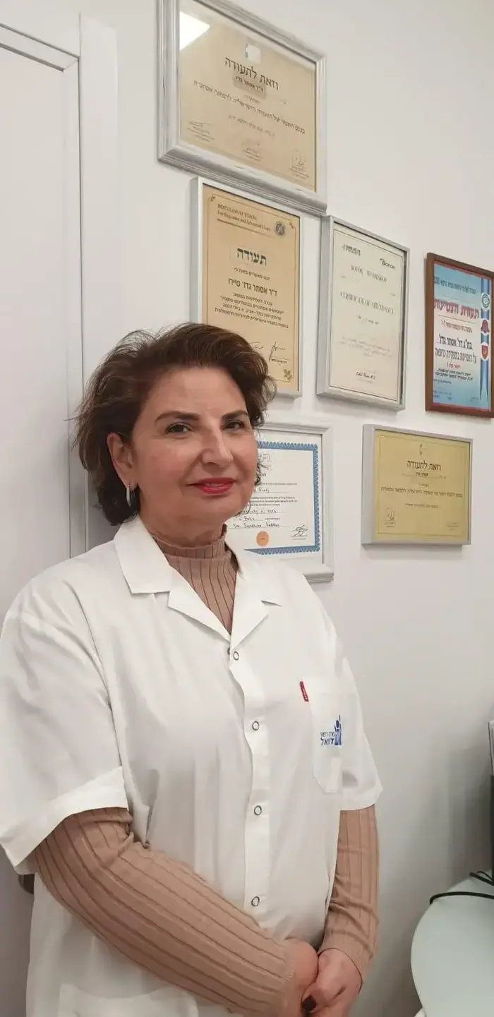 אסתר גדז' (יח"צ) אסתר גדז' (יח"צ)