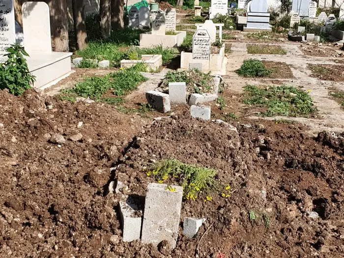 הקבר של המחבל שאדי בנא, בית עלמין המוסלמי בחיפה 13 בפברואר 2020 (שלומי גבאי) הקבר של המחבל שאדי בנא, בית עלמין המוסלמי בחיפה 13 בפברואר 2020 (שלומי גבאי)