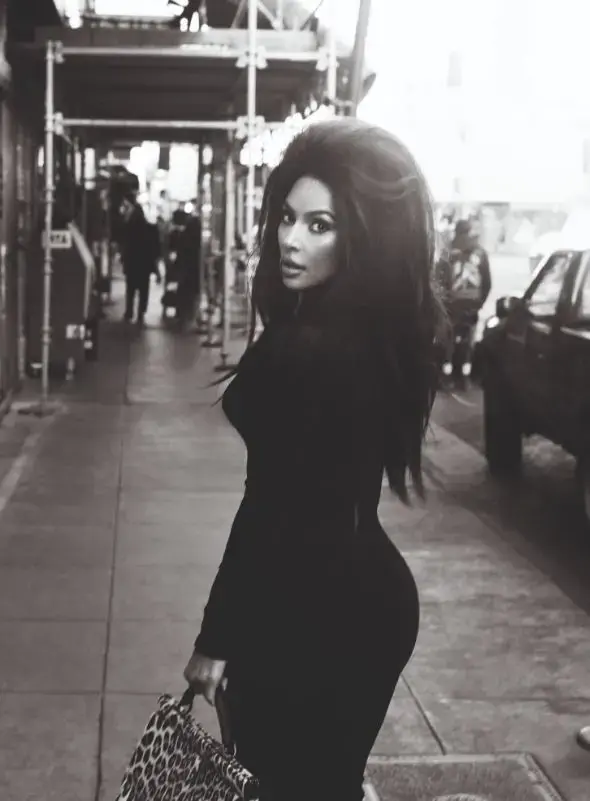 קים קרדשיאן, crfashionbook (יח"צ , מרט אלאס ומרקוס) קים קרדשיאן, crfashionbook (יח"צ , מרט אלאס ומרקוס)