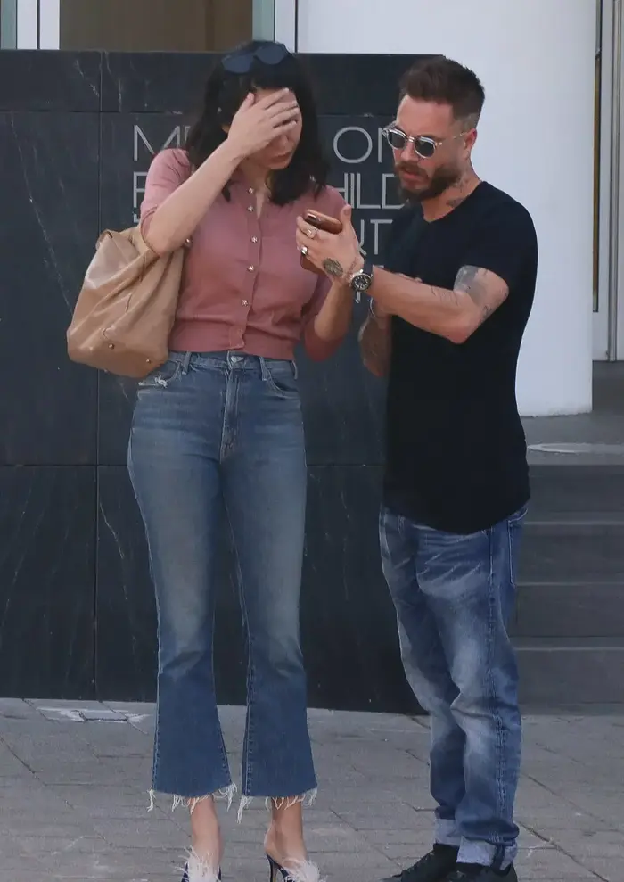 טום אביב, מורן אטיאס בתל אביב (ניר פקין) טום אביב, מורן אטיאס בתל אביב (ניר פקין)