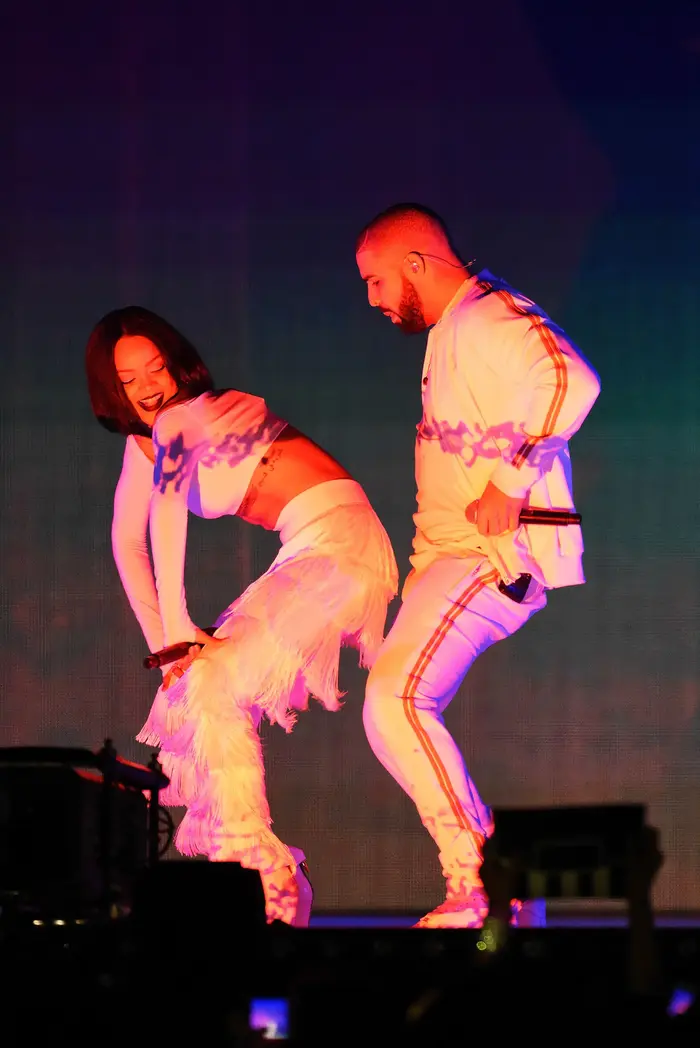 ריהאנה ודרייק (GettyImages , Christopher Polk) ריהאנה ודרייק (GettyImages , Christopher Polk)