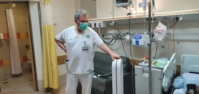 לוקחים אוויר (יח"צ) לוקחים אוויר (יח"צ)