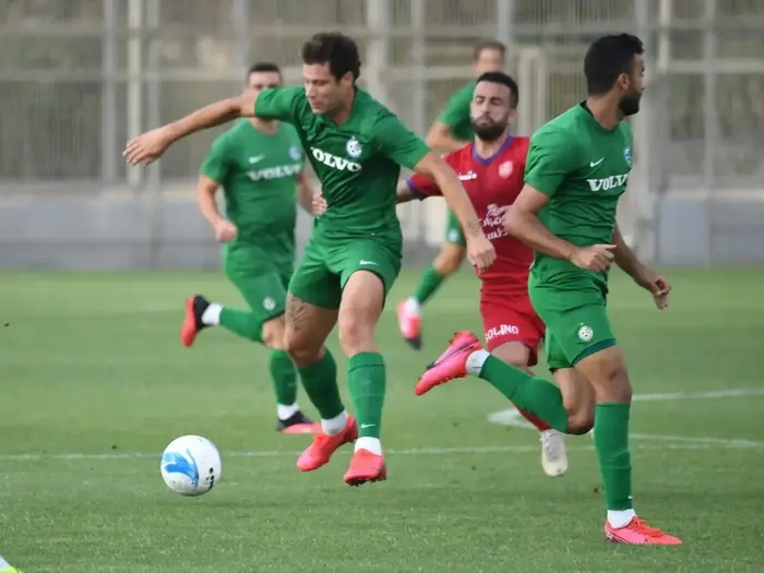 יאניק וילדסחוט מוחמד עוואד מכבי חיפה (אתר רשמי , ראובן כהן) יאניק וילדסחוט מוחמד עוואד מכבי חיפה (אתר רשמי , ראובן כהן)