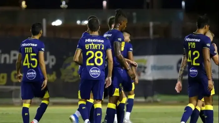שחקני מכבי תל אביב (אתר רשמי , אתר רשמי מכבי תל אביב) שחקני מכבי תל אביב (אתר רשמי , אתר רשמי מכבי תל אביב)