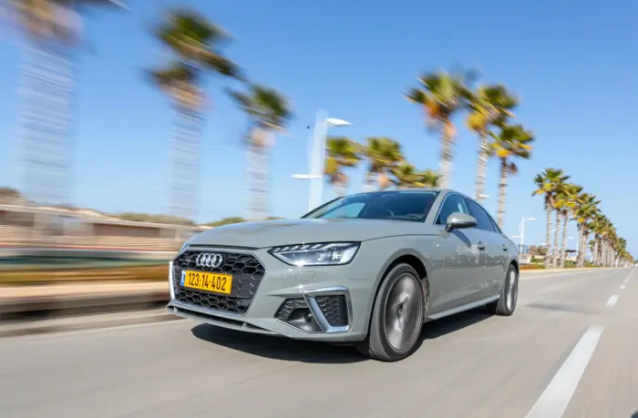 מבחן דרך: אודי A4 (קינן כהן , דודי מוסקוביץ) מבחן דרך: אודי A4 (קינן כהן , דודי מוסקוביץ)