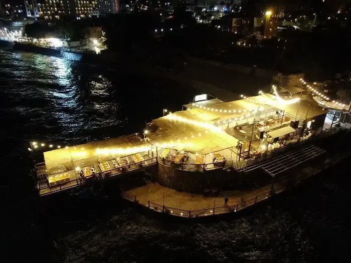 דקס פגודה (יח"צ , ארז גרנות) דקס פגודה (יח"צ , ארז גרנות)