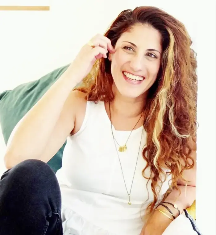 שלומית קדם-שיבצקי (יח"צ) שלומית קדם-שיבצקי (יח"צ)
