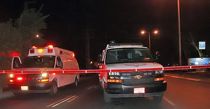 ניידת חבלן ואמבולנס בקריות לאחר חיסול חשבונות (יח"צ) ניידת חבלן ואמבולנס בקריות לאחר חיסול חשבונות (יח"צ)