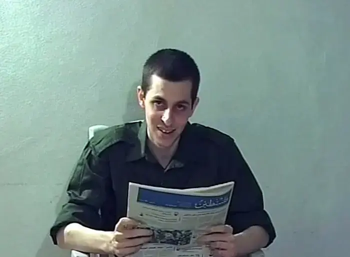 קלטת גלעד שליט (רויטרס) קלטת גלעד שליט (רויטרס)