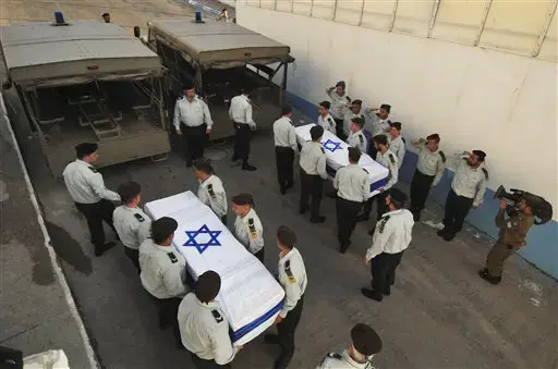 עסקת שבויים רגב גולדווסר (AP) עסקת שבויים רגב גולדווסר (AP)