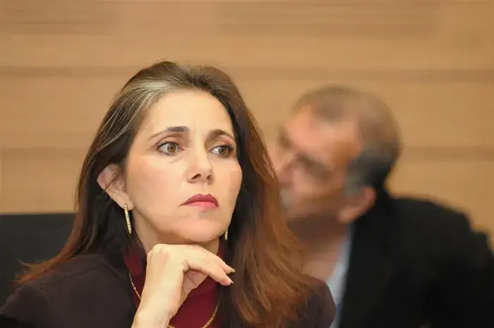 חברת הכנסת יוליה שמאלוב ברקוביץ' (עומר מירון) חברת הכנסת יוליה שמאלוב ברקוביץ' (עומר מירון)