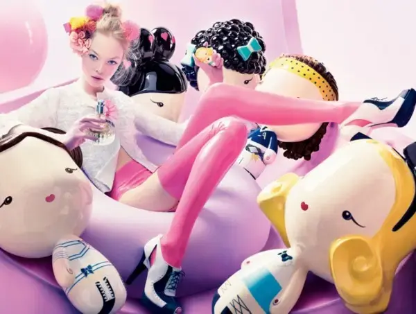סירי טולרוד בפרסומת לבושם של Harajuku (יח"צ) סירי טולרוד בפרסומת לבושם של Harajuku (יח"צ)