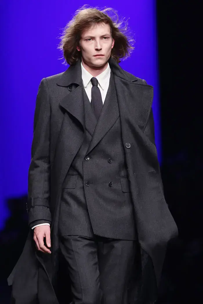 תצוגת חורף 2012 של רוברטו קוואלי במילאנו (GettyImages , Vittorio Zunino Celotto) תצוגת חורף 2012 של רוברטו קוואלי במילאנו (GettyImages , Vittorio Zunino Celotto)
