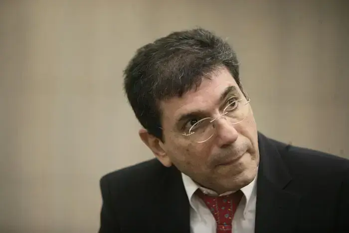 פרופסור גבי ברבש, מנכ"ל בית החולים איכילוב, בערב פתיחה של בניין הלב, בית חולים חירום באיכילוב, מרץ 2011 (אורי לנץ) פרופסור גבי ברבש, מנכ"ל בית החולים איכילוב, בערב פתיחה של בניין הלב, בית חולים חירום באיכילוב, מרץ 2011 (אורי לנץ)