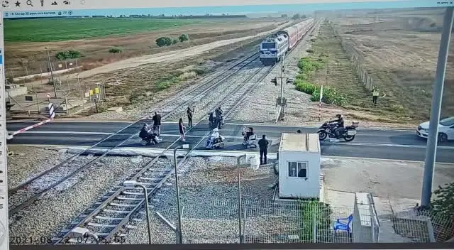"חמאס חש שישראל מהססת": הפרשנים מסבירים מה עמד מאחורי הירי ...