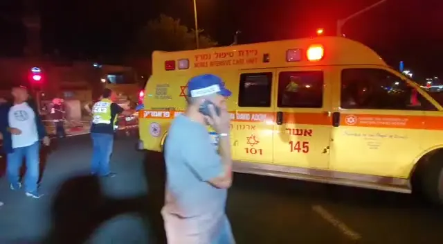 שני גברים נפצעו בפיצוץ רכב בנהריה