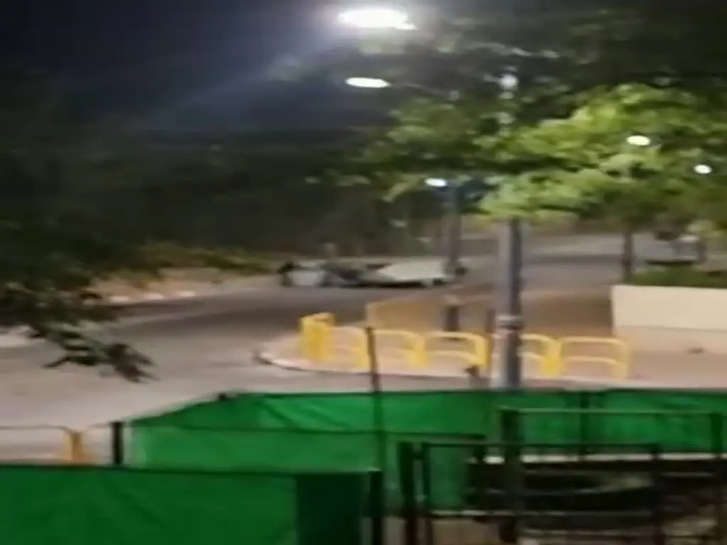 לשודדים נפלה הכספת מהרכב