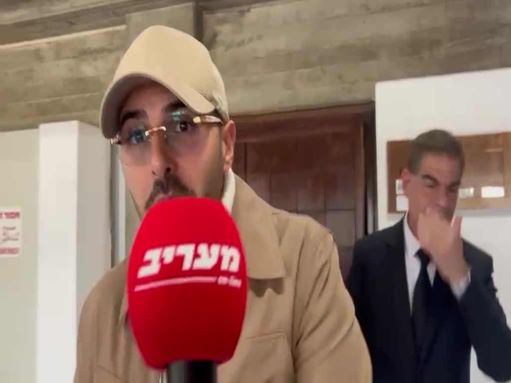 הבן של לב לבייב בבית המשפט: טוען כי סיימון לבייב התחזה לו | TMI