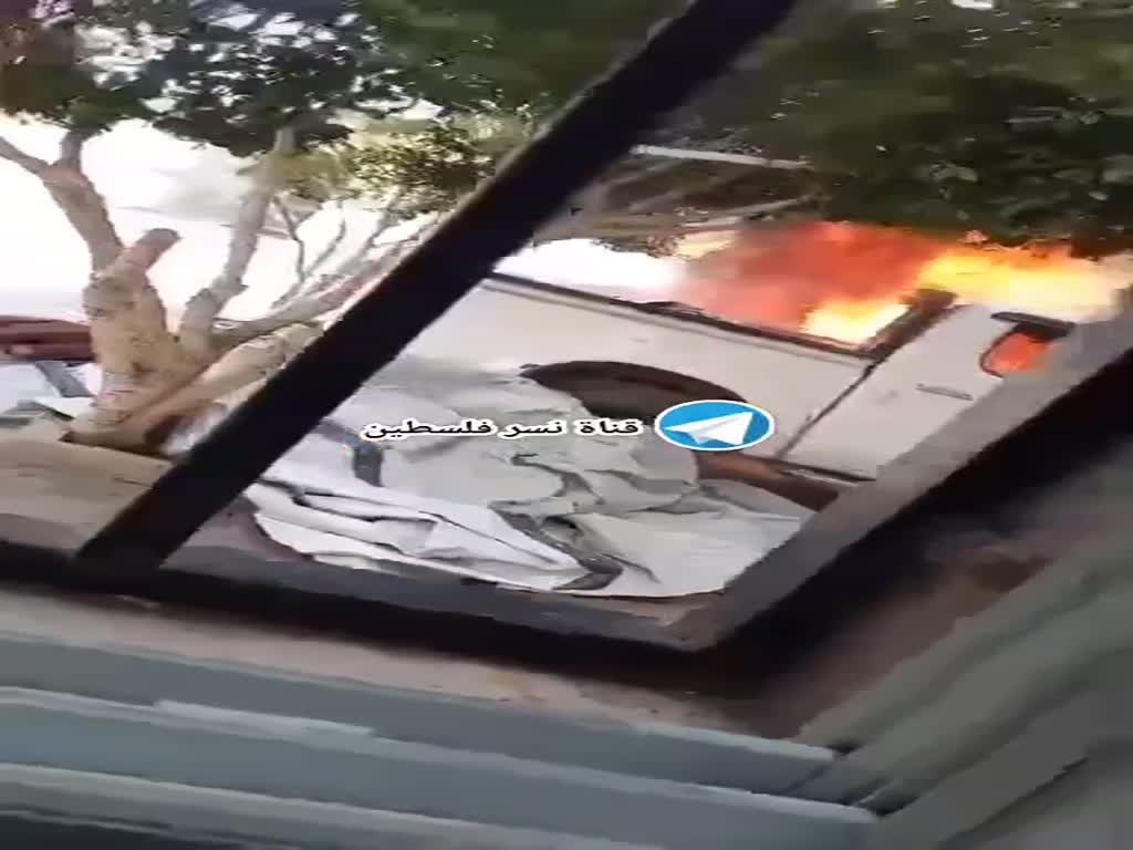רכב נשרף ברב בין חמולות לחמאס בעזה רכב נשרף ברב בין חמולות לחמאס בעזה