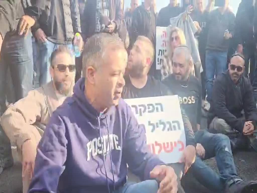 תושבי קריית שמונה חוסמים את הכניסה לעיר