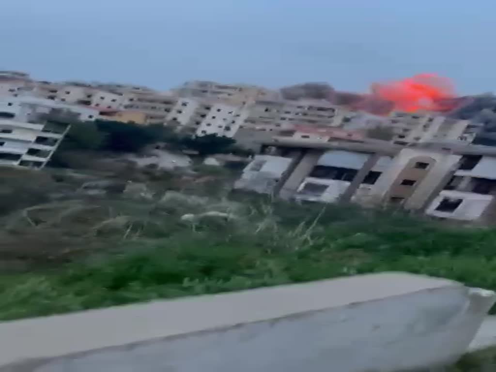 צה"ל תוקף בלבנון