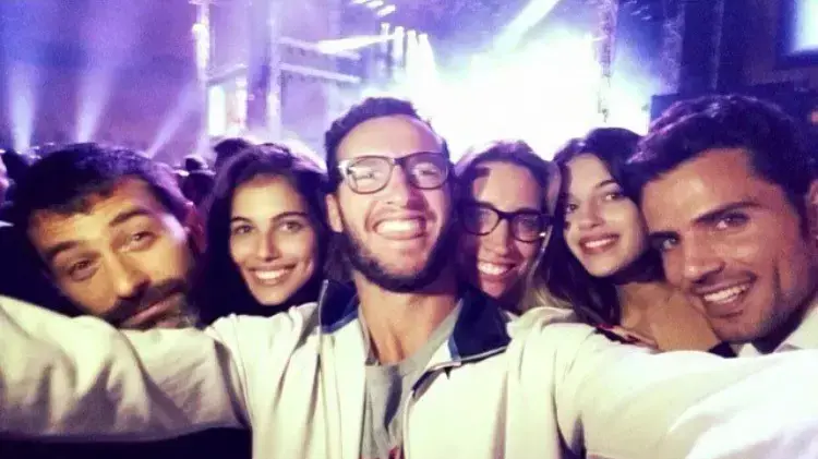 נינט טייב ובעלה על הבמה - יהודה לוי והחברה בקהל - וואלה! סלבס