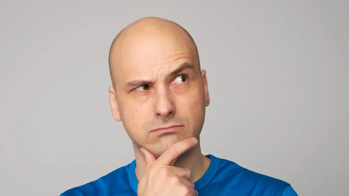 Лысые мужчины в 2,5 раз чаще болеют Covid-19 в тяжелой - Zahav.ru Салат