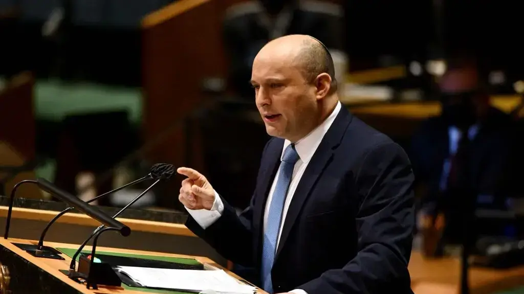 המתקפה של בנט על משרד הבריאות מגלה שהוא לא שונה מנתניהו - Vimarsana News
