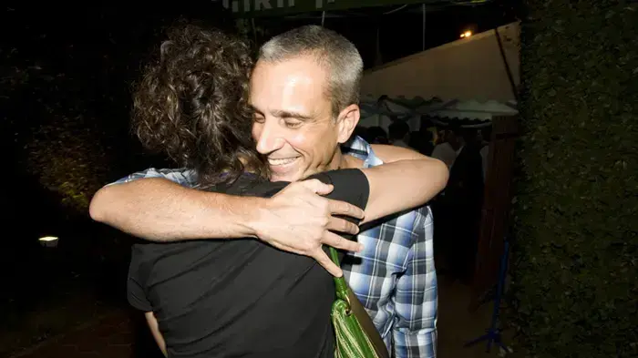 ×'×œ ×¦ ×—×•×'×'×ª 60 ×©× ×•×ª ×¤×¢×™×œ×•×ª ×•×•××œ×