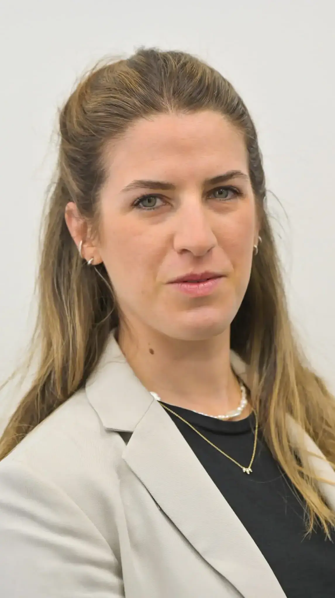 גילי האושנר גילי האושנר