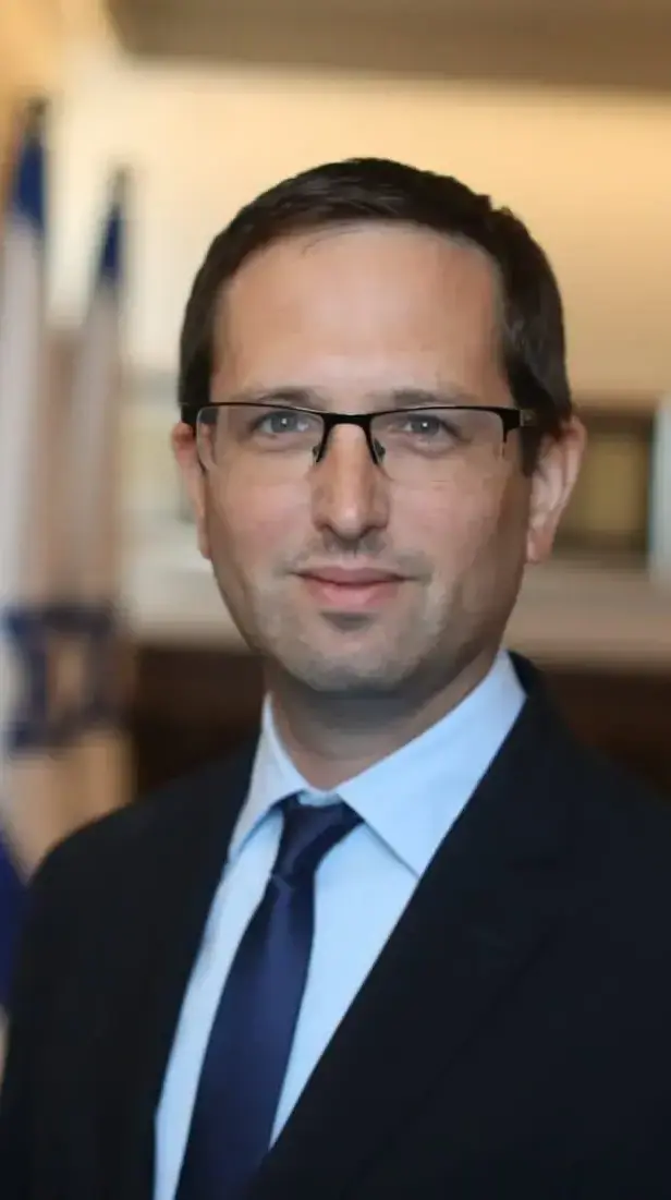 היועץ המדיני יאיר זיוון היועץ המדיני יאיר זיוון