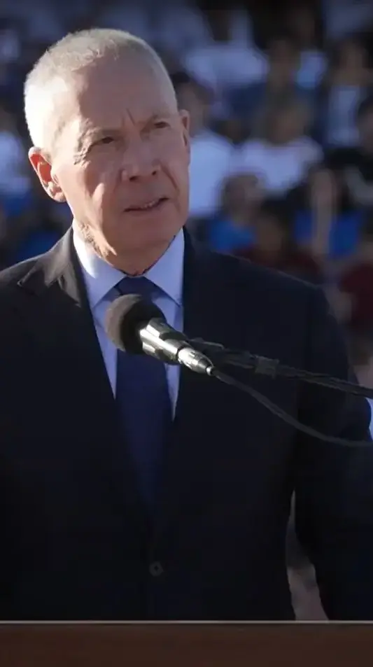 שר הביטחון יואב גלנט בטקס סיום קורס קצינים קרביים מחזור 66, מחנה לסקוב בה"ד 1. 28 ביוני 2023 שר הביטחון יואב גלנט בטקס סיום קורס קצינים קרביים מחזור 66, מחנה לסקוב בה"ד 1. 28 ביוני 2023