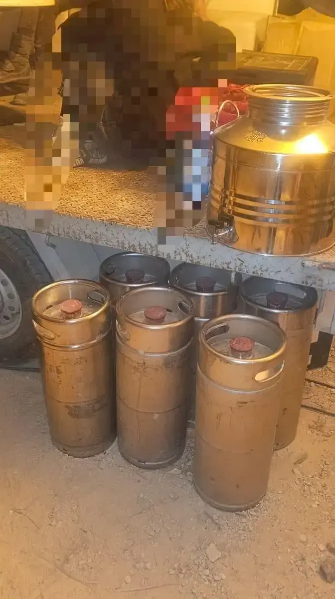 מסיבת טבע ענקית שפוזרה, בסמוך למצפה רמון, 26 באפריל 2025 מסיבת טבע ענקית שפוזרה, בסמוך למצפה רמון, 26 באפריל 2025