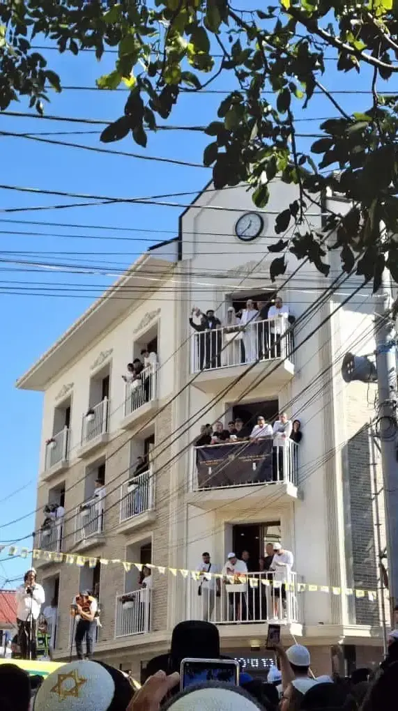 הרב פינטו באומן הרב פינטו באומן