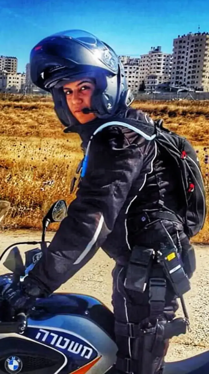 רס"מ מיטל ארניאס שלקחה חלק משמעותי במצעד הגאווה בירושלים רס"מ מיטל ארניאס שלקחה חלק משמעותי במצעד הגאווה בירושלים