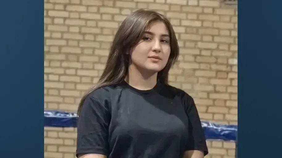 רוז'אן אבראהימי, לוחמת MMA כורדית-איראנית שנעצרה ונעלמה רוז'אן אבראהימי, לוחמת MMA כורדית-איראנית שנעצרה ונעלמה