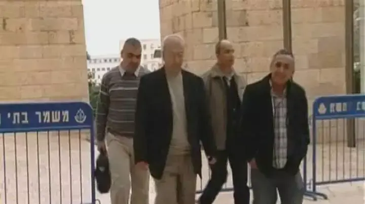 מבזק 4.4.11