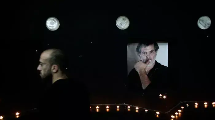 טקס אשכבה לזכרו של ג'וליאנו מר בתיאטרון אל-מידאן בחיפה, אפריל 2011
