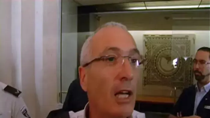 גביזון מחק  העתירה נגד מינויו לנציב השב"ס