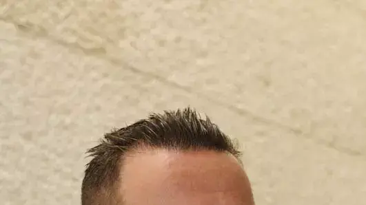 ראש לשכת עורכי הדין יורי גיא רון בטקס הפרידה של השופטת איילה פרוקצ'יה, אפריל 2011