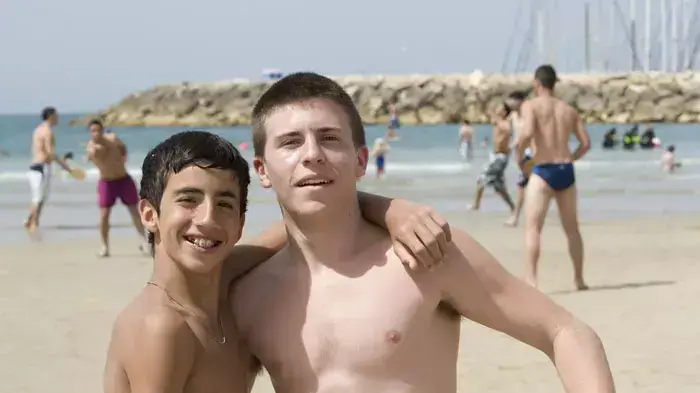 קיץ בחוף הים של תל אביב , אפריל 2011