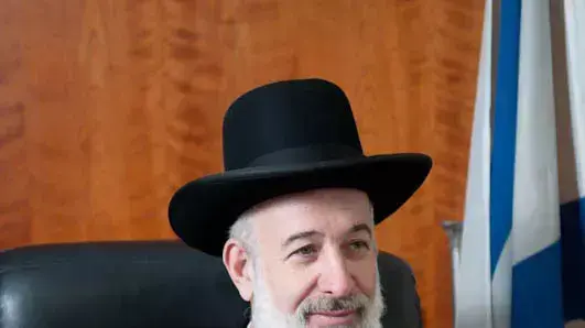 הרב יונה מצגר, הרב הראשי האשכנזי בישראל ונשיא מועצת הרבנות הראשית, אפריל 2011