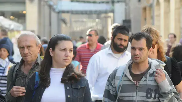 חול המועד בירושלים, תיירים ומטיילים בשדרות ממילא, אפריל 2011