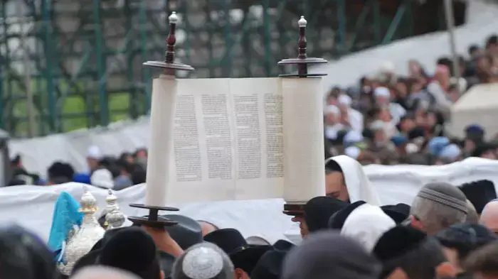 ברכת הכהנים בחול המועד פסח בכותל המערבי בירושלים, אפריל 2011