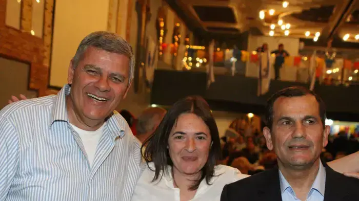 חברי הכנסת של קדימה חגגו את המימונה בחדרה, אפריל 2011