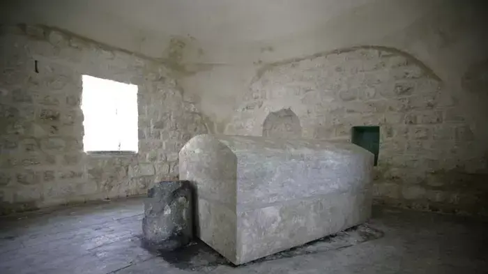 קבר יוסף בשכם, אפריל 2011